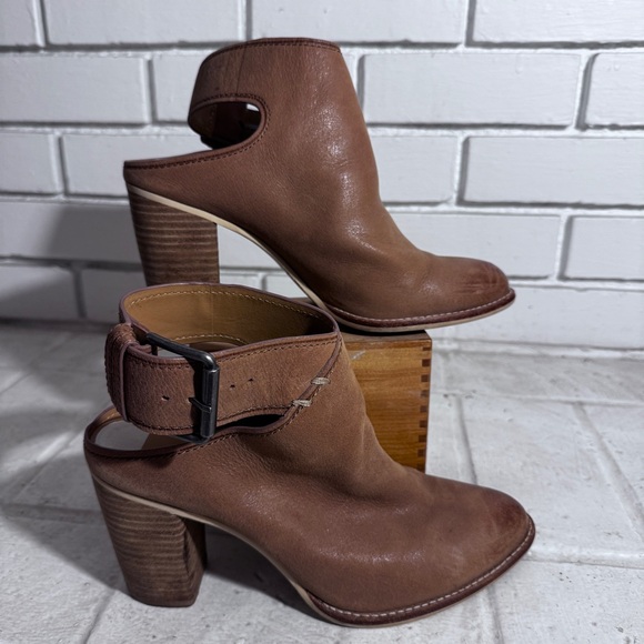 Dolce Vita Jaclyn camel mule heel buckled booties, size 10 - Picture 6 of 10